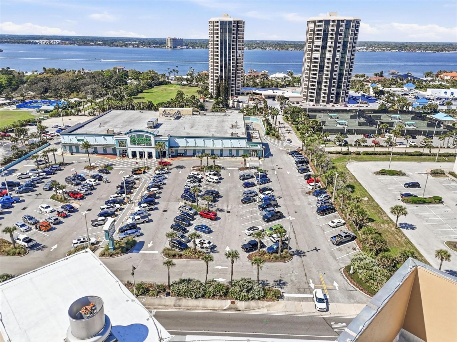 Image 50 of 53 For 3023 Atlantic Avenue 903