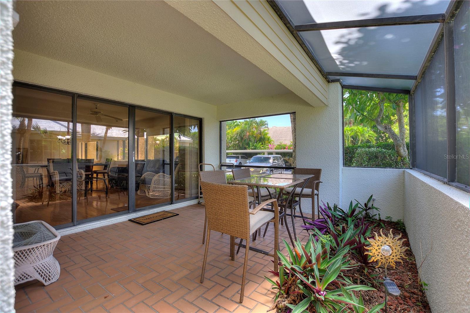 Image 31 of 32 For 511 Oak Harbour Drive 511