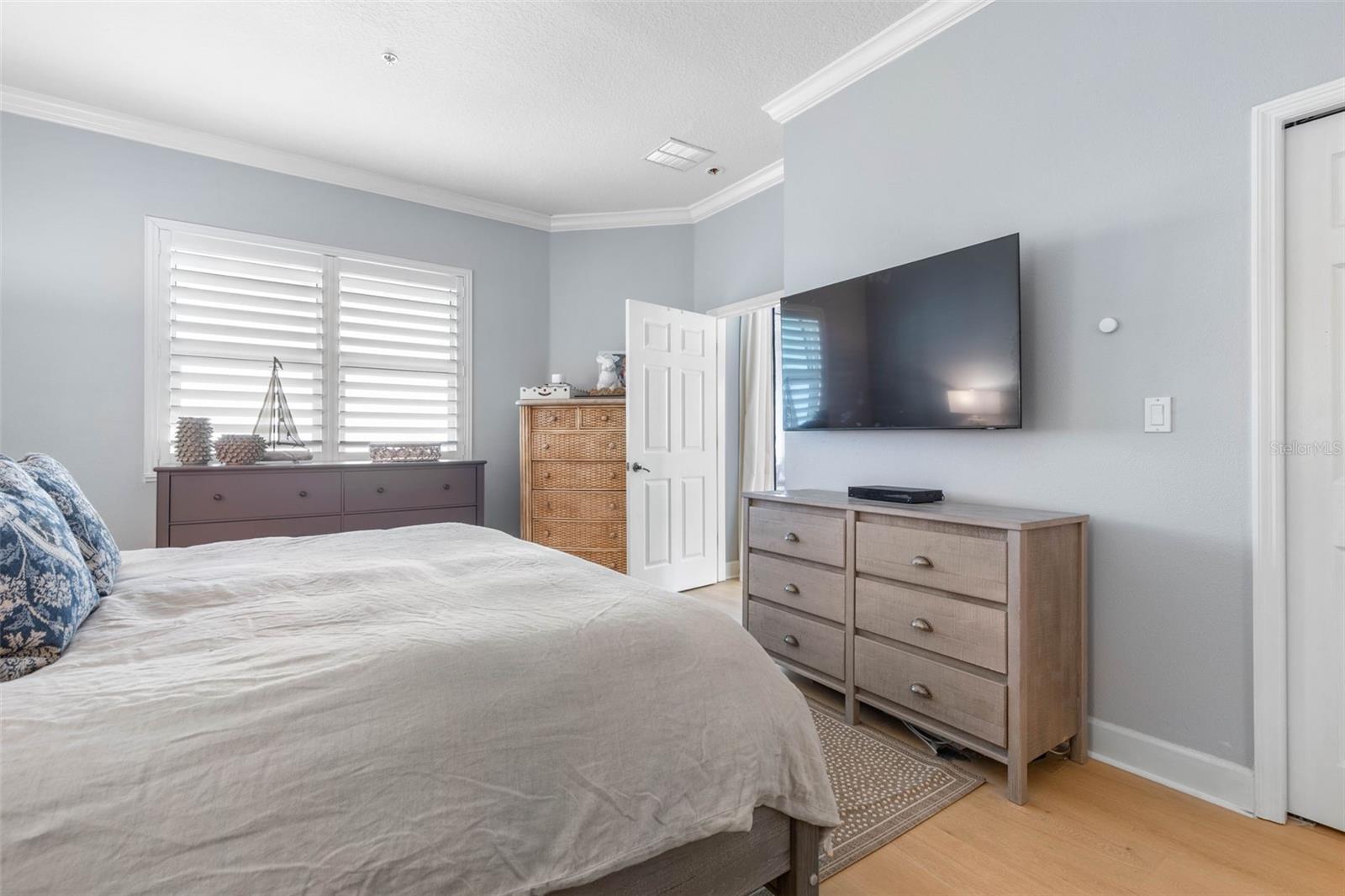 Image 22 of 70 For 400 Cinnamon Beach Way 335