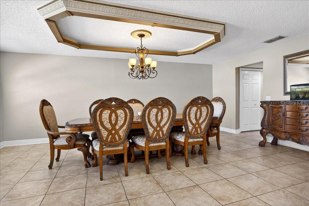 Image 13 of 67 For 33 Red Barn Drive