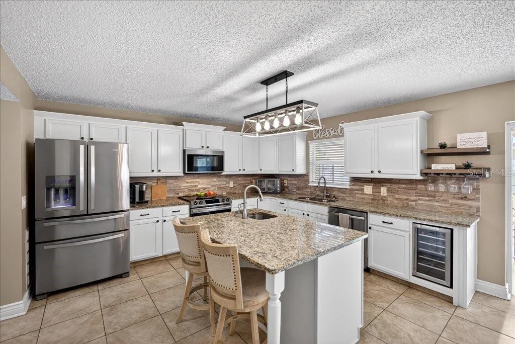 Image 2 of 67 For 33 Red Barn Drive