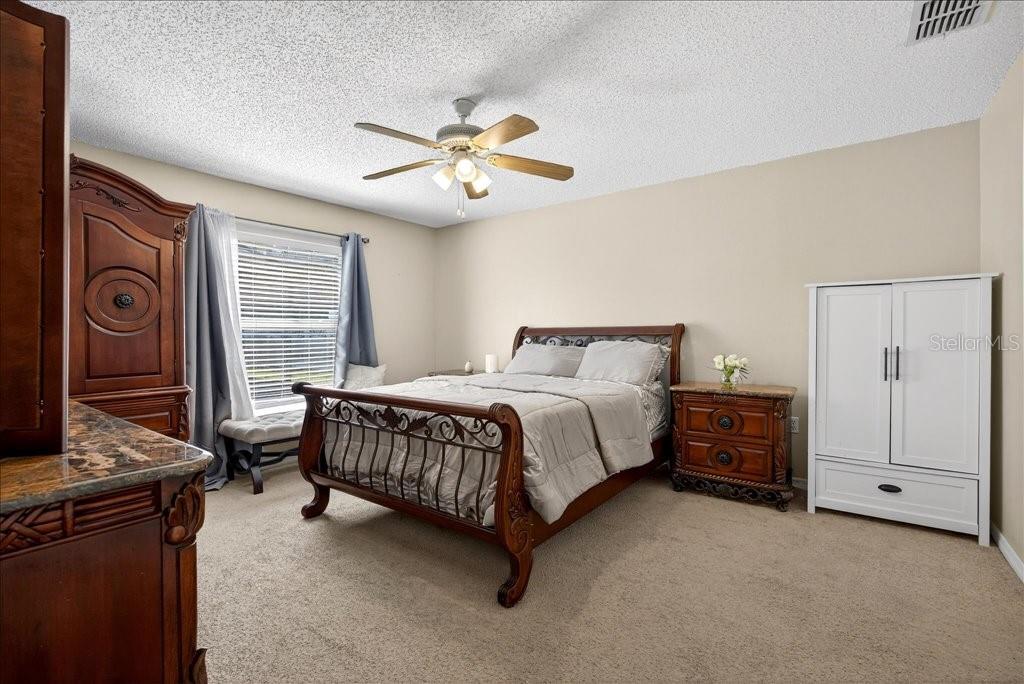 Image 26 of 67 For 33 Red Barn Drive