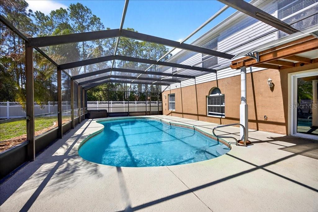 Image 33 of 67 For 33 Red Barn Drive