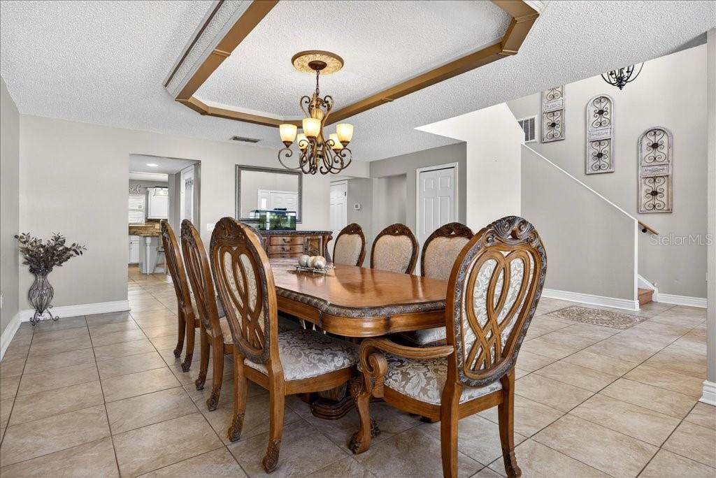 Image 4 of 67 For 33 Red Barn Drive