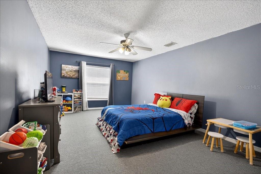 Image 47 of 67 For 33 Red Barn Drive