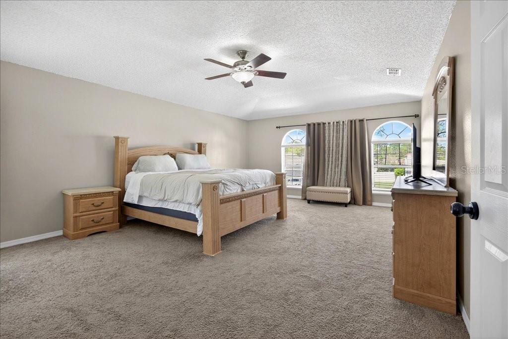 Image 51 of 67 For 33 Red Barn Drive