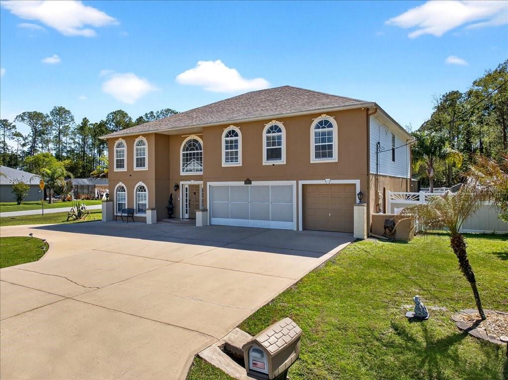 Image 6 of 67 For 33 Red Barn Drive