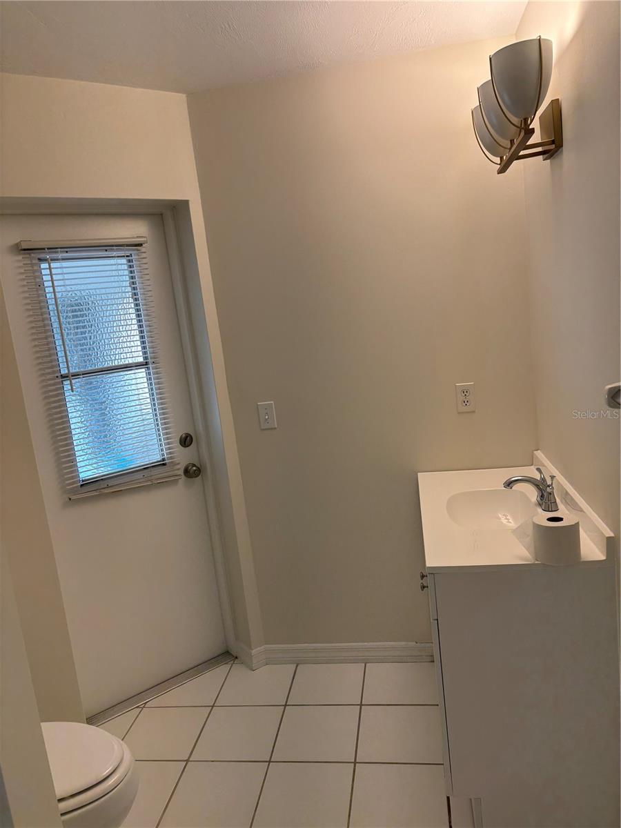 Image 3 of 21 For 91 Ryecliffe Drive