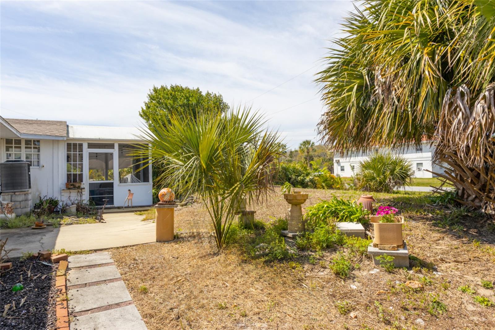 Image 23 of 29 For 5 Moody Drive