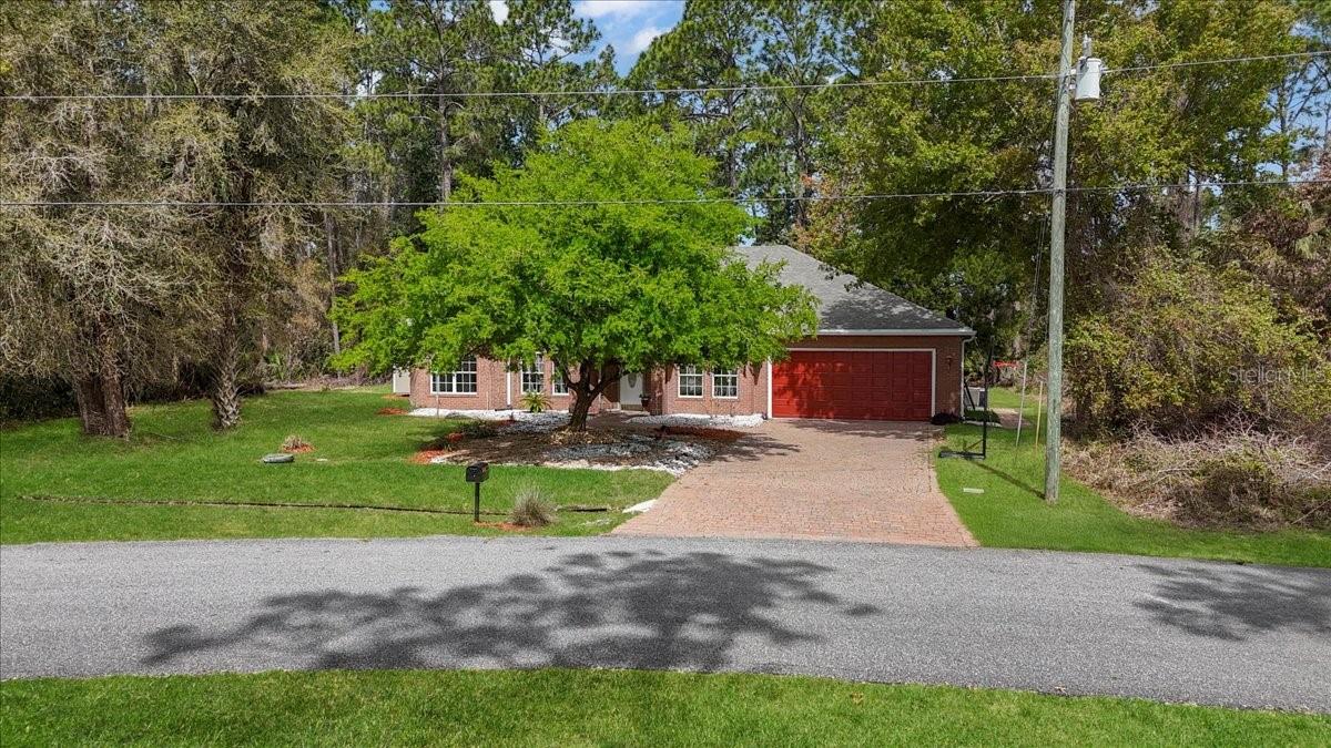 Image 45 of 49 For 104 Lindsay Drive