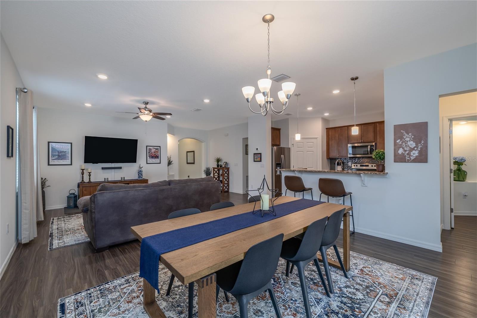 Image 14 of 40 For 18 Oakleaf Way