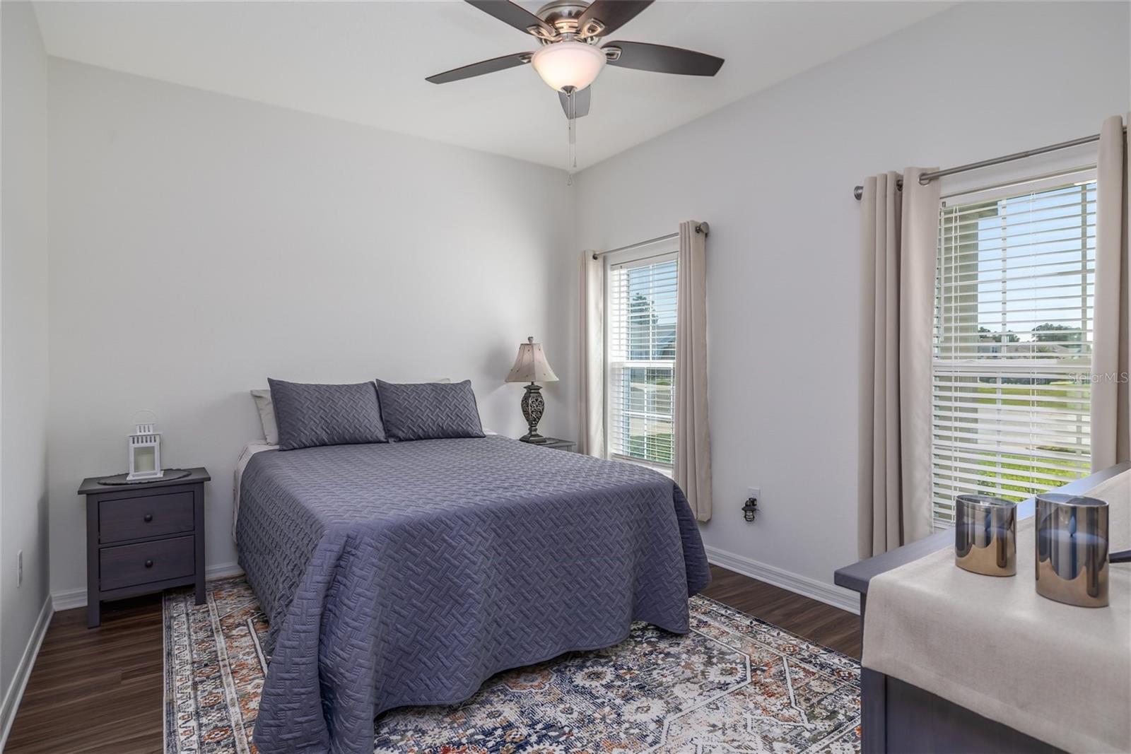 Image 20 of 40 For 18 Oakleaf Way