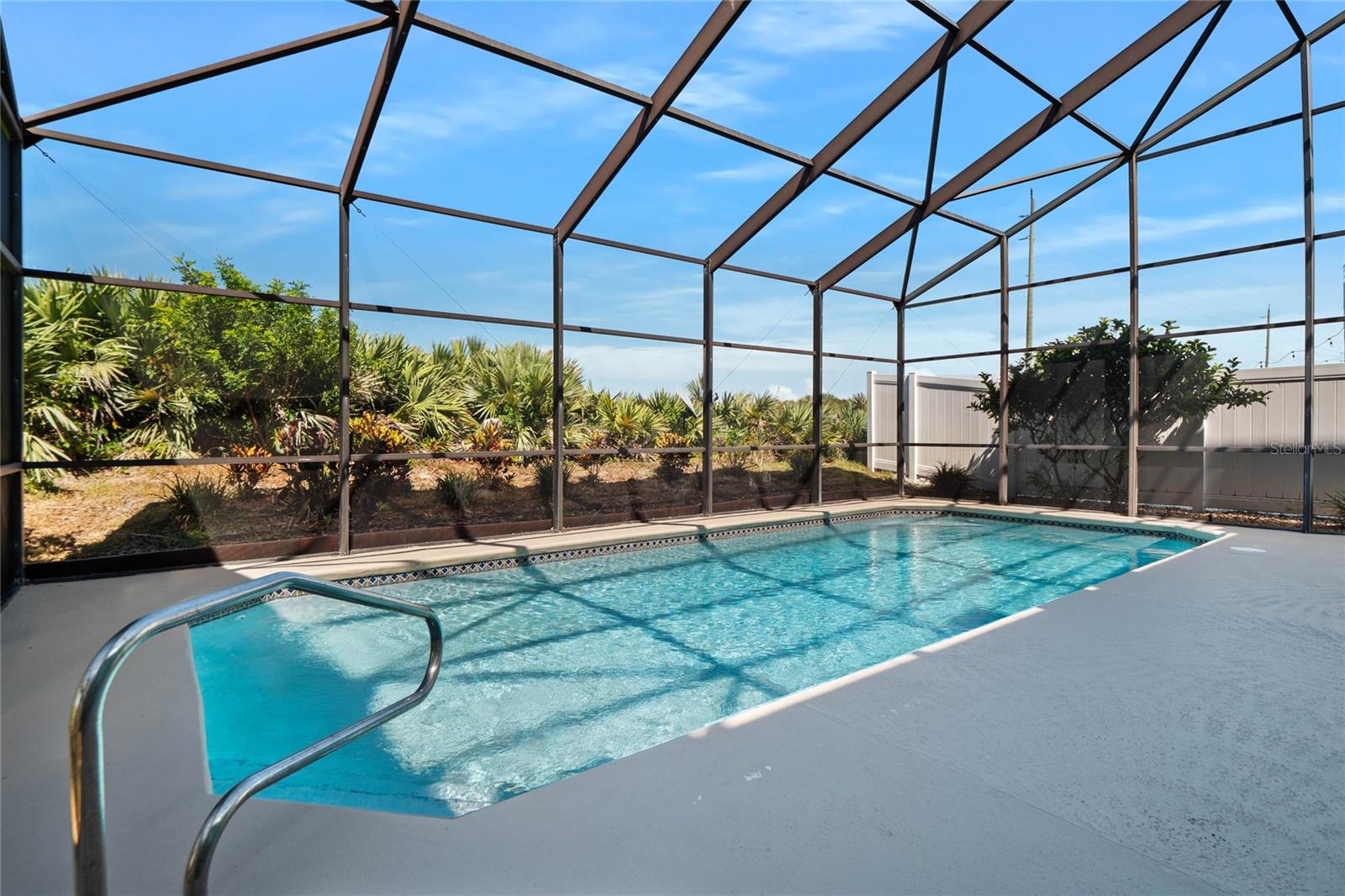 Image 3 of 54 For 166 Coquina Key Drive