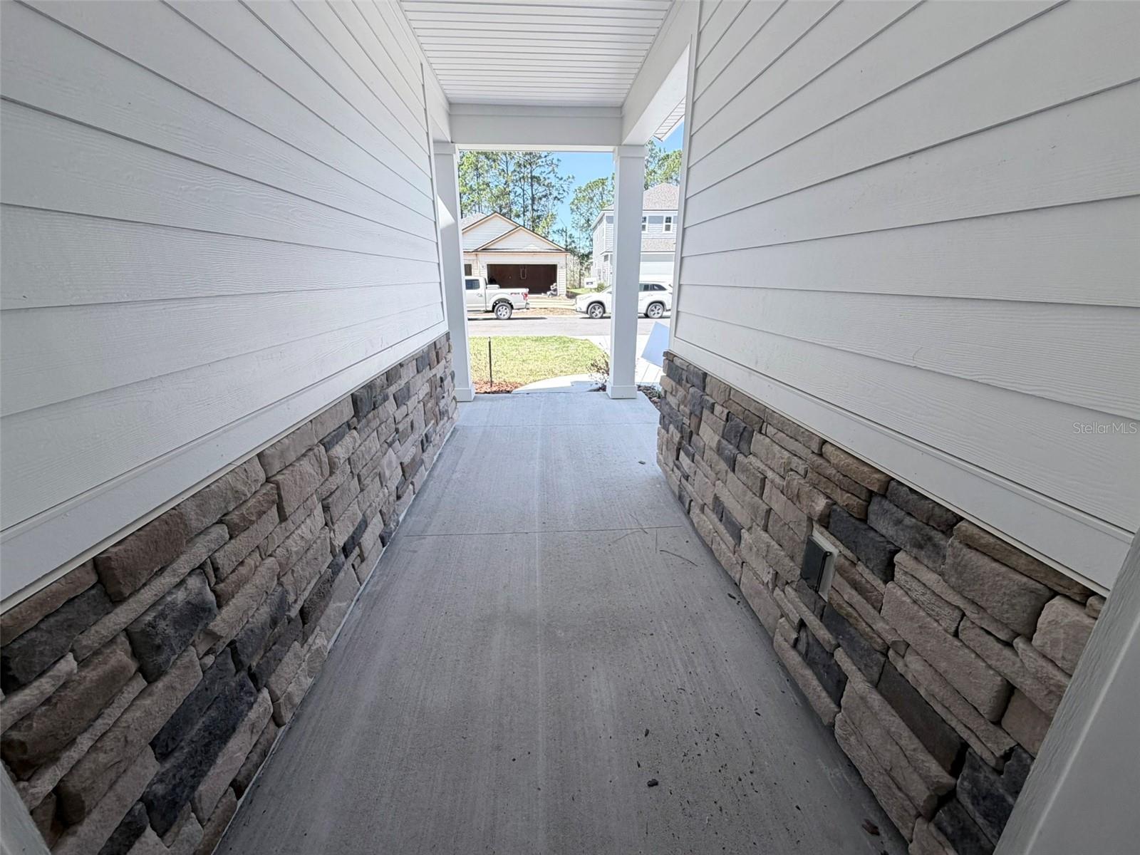 Image 17 of 60 For 36 Perseus Avenue