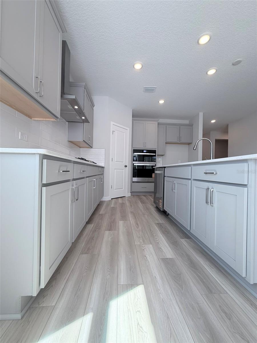 Image 32 of 60 For 36 Perseus Avenue