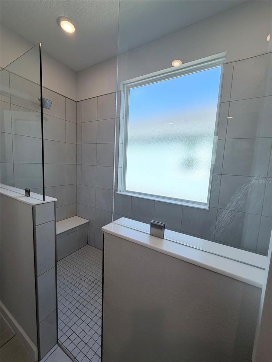 Image 51 of 60 For 36 Perseus Avenue