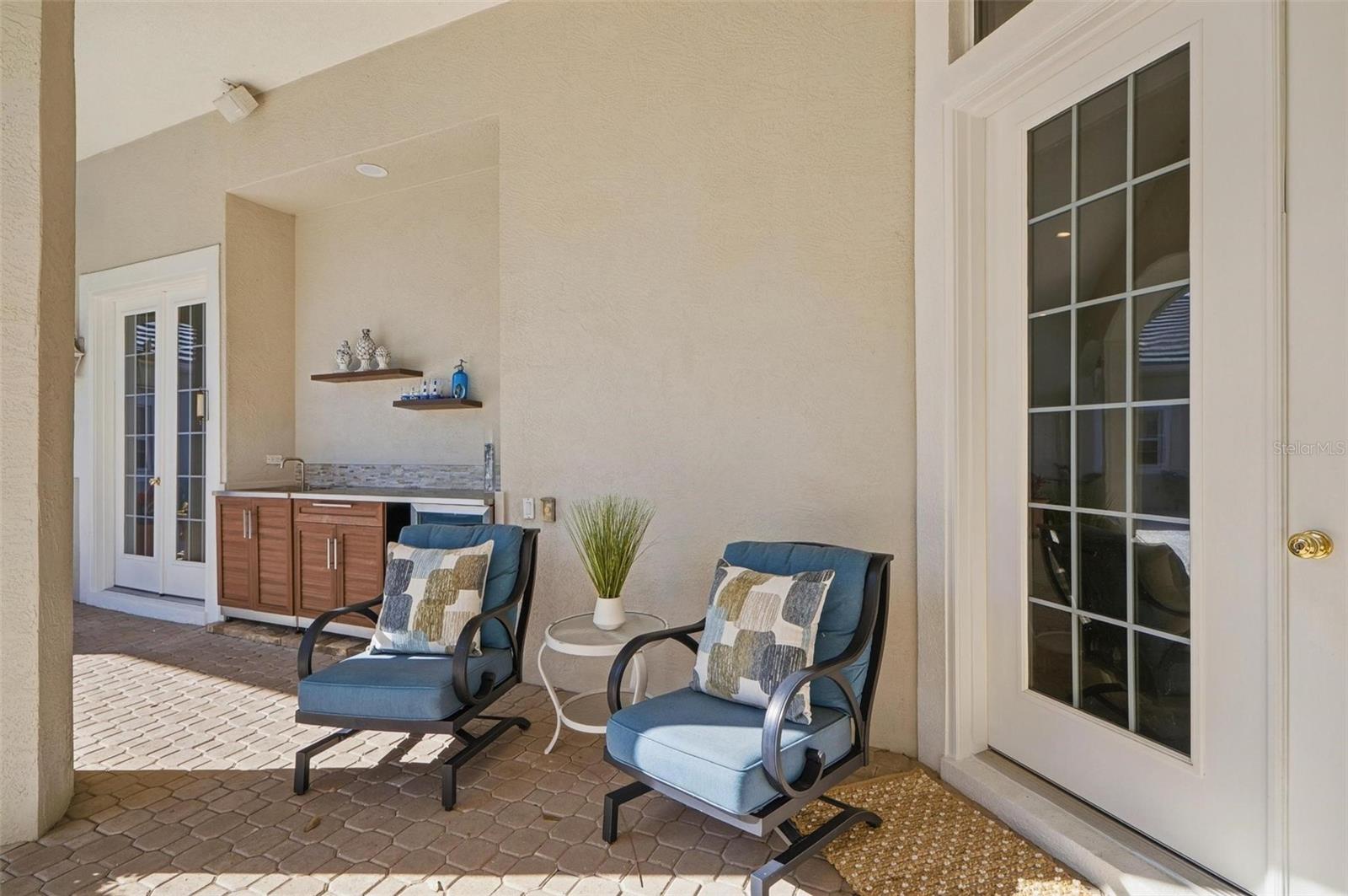 Image 19 of 84 For 10 Cordoba Court