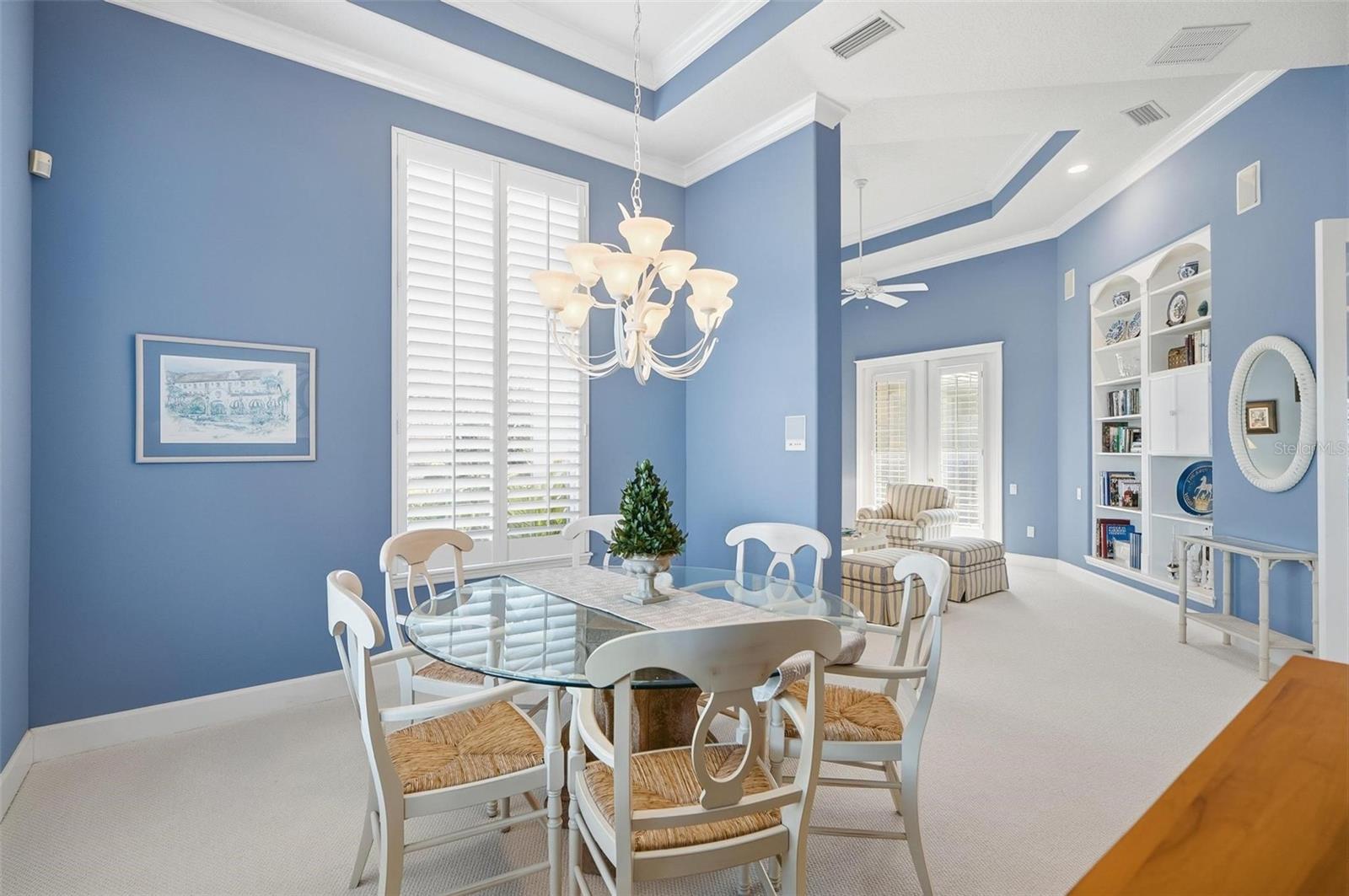 Image 24 of 84 For 10 Cordoba Court