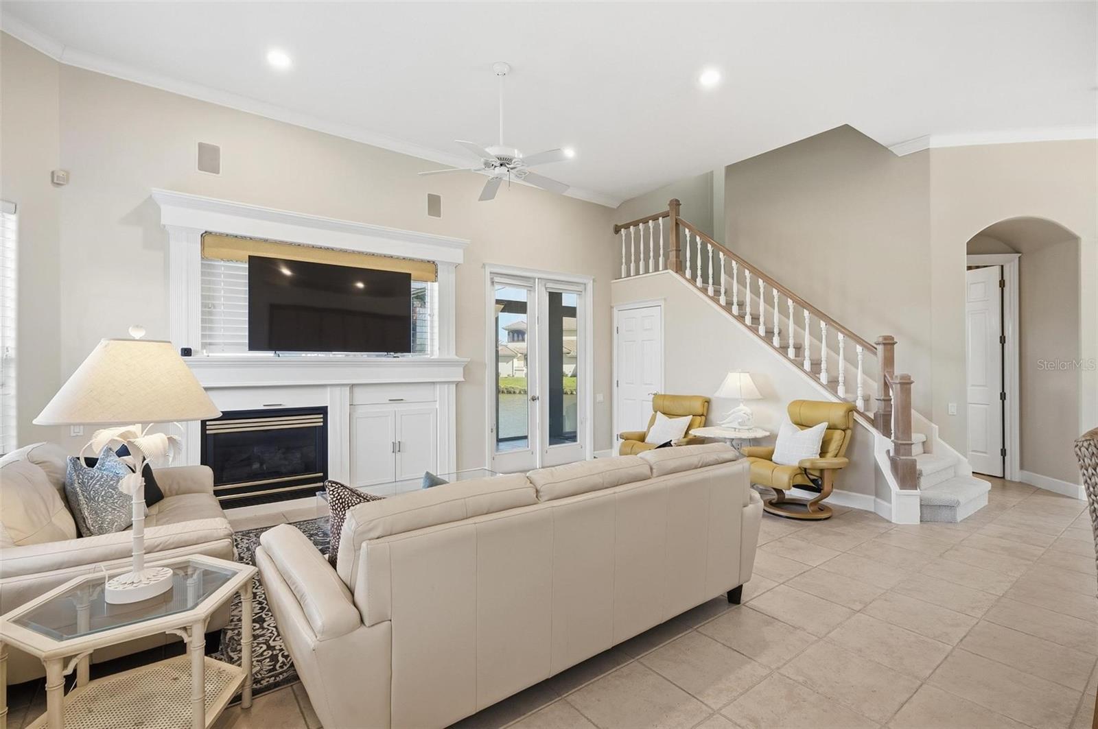 Image 28 of 84 For 10 Cordoba Court