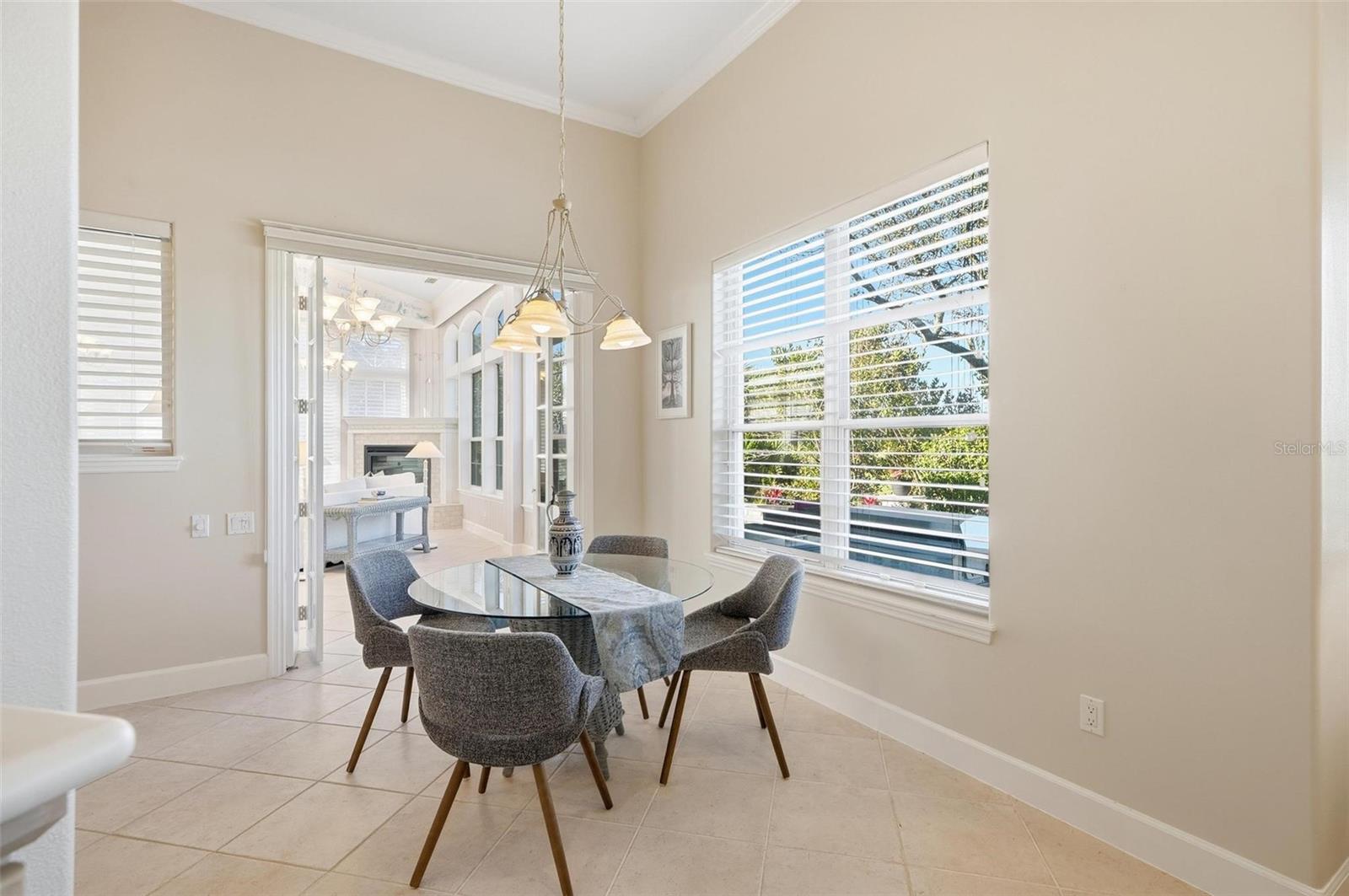 Image 31 of 84 For 10 Cordoba Court