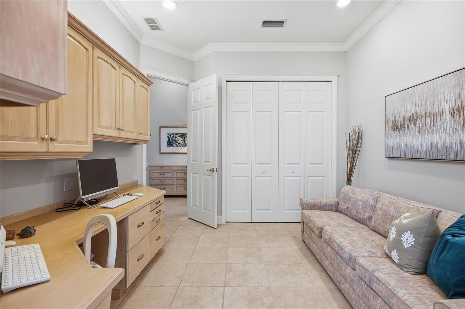 Image 55 of 84 For 10 Cordoba Court