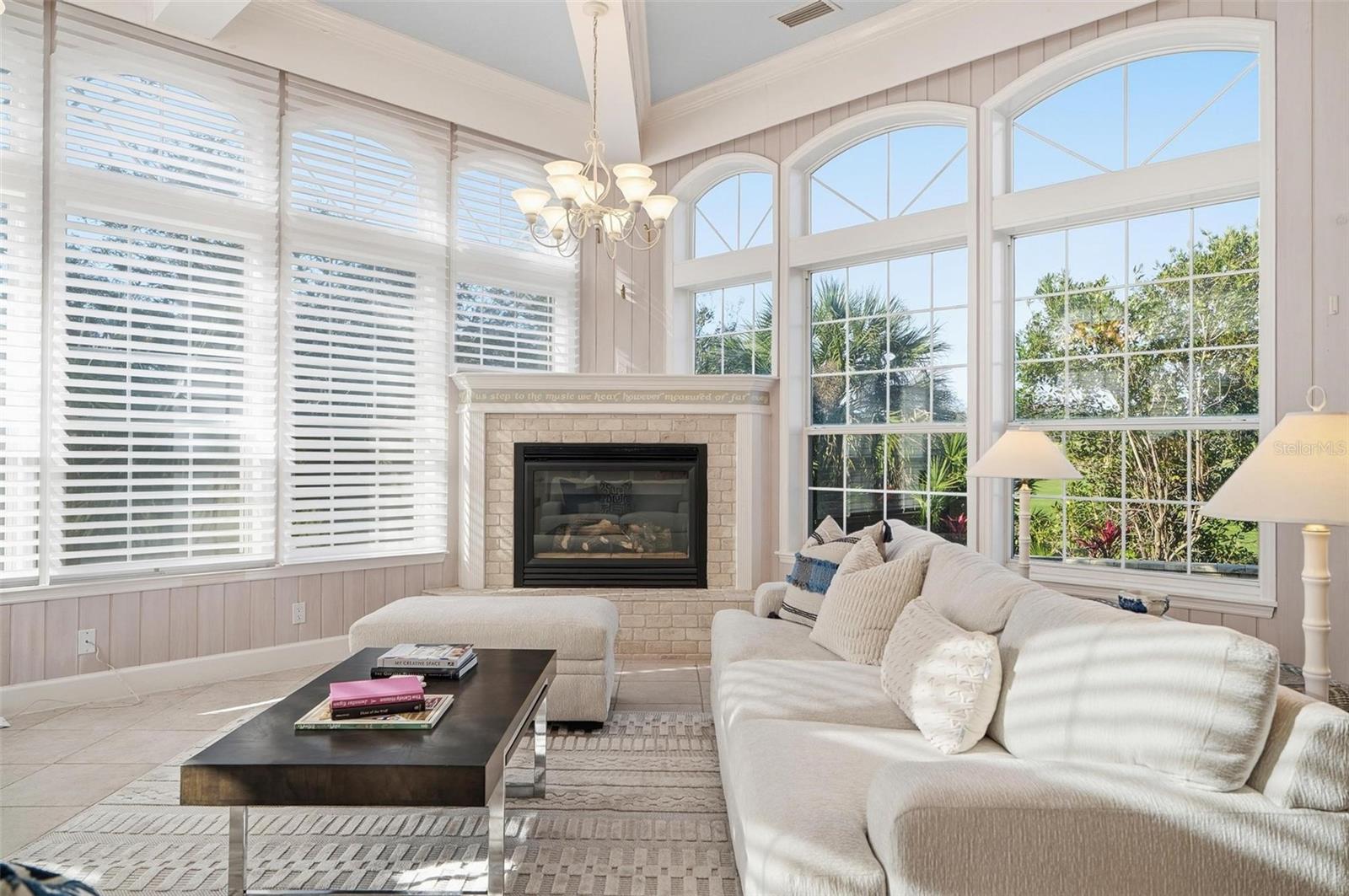 Image 61 of 84 For 10 Cordoba Court