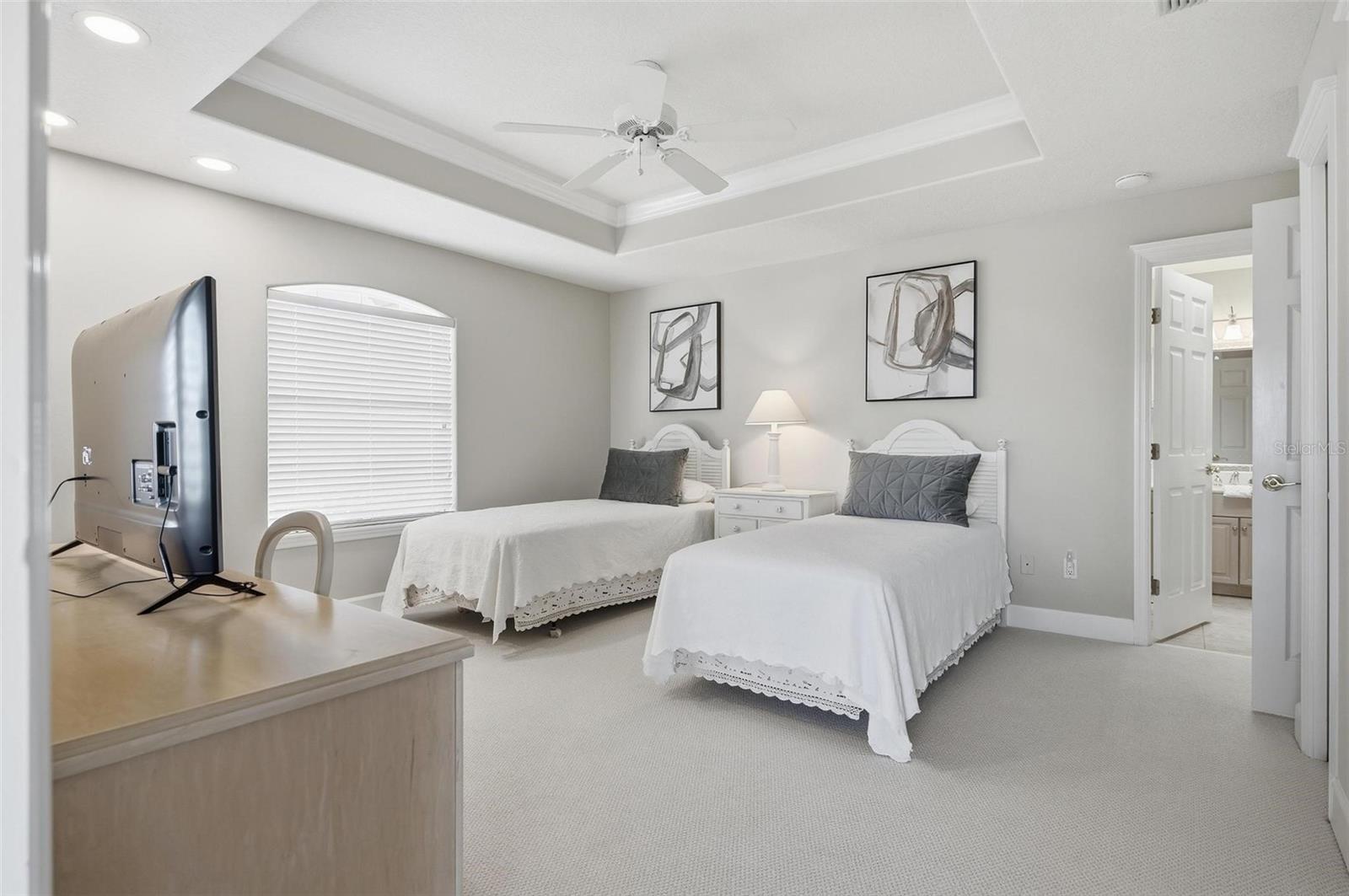 Image 68 of 84 For 10 Cordoba Court