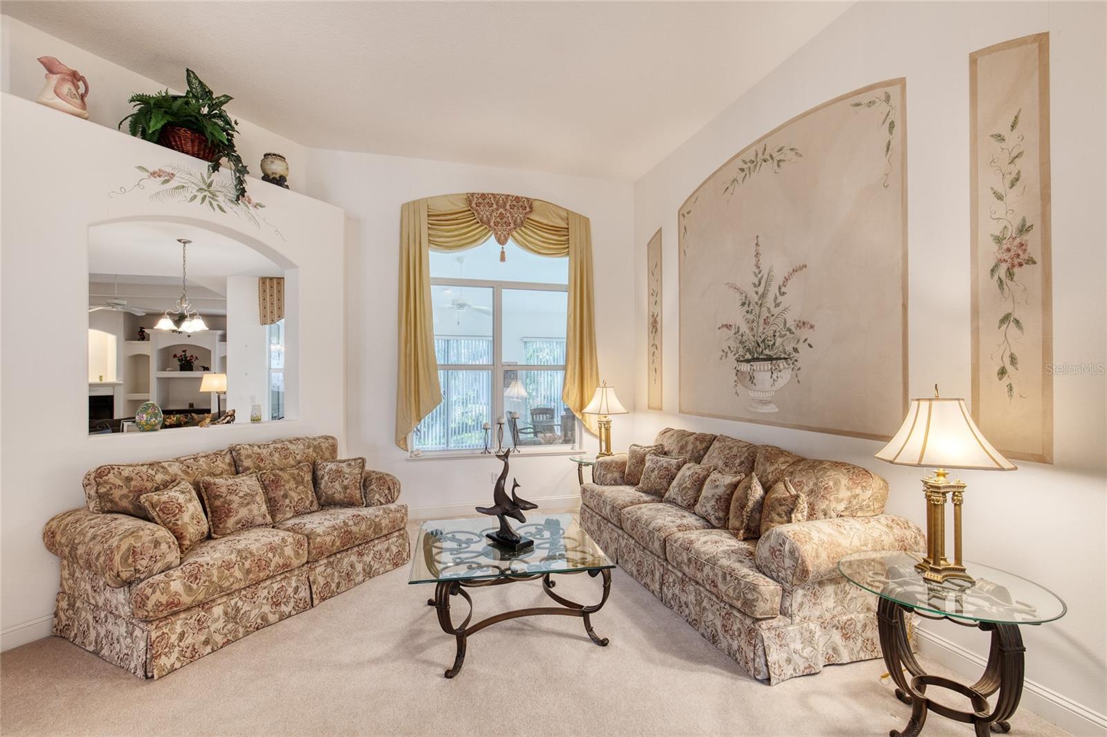 Image 10 of 69 For 2 Wellclif Place