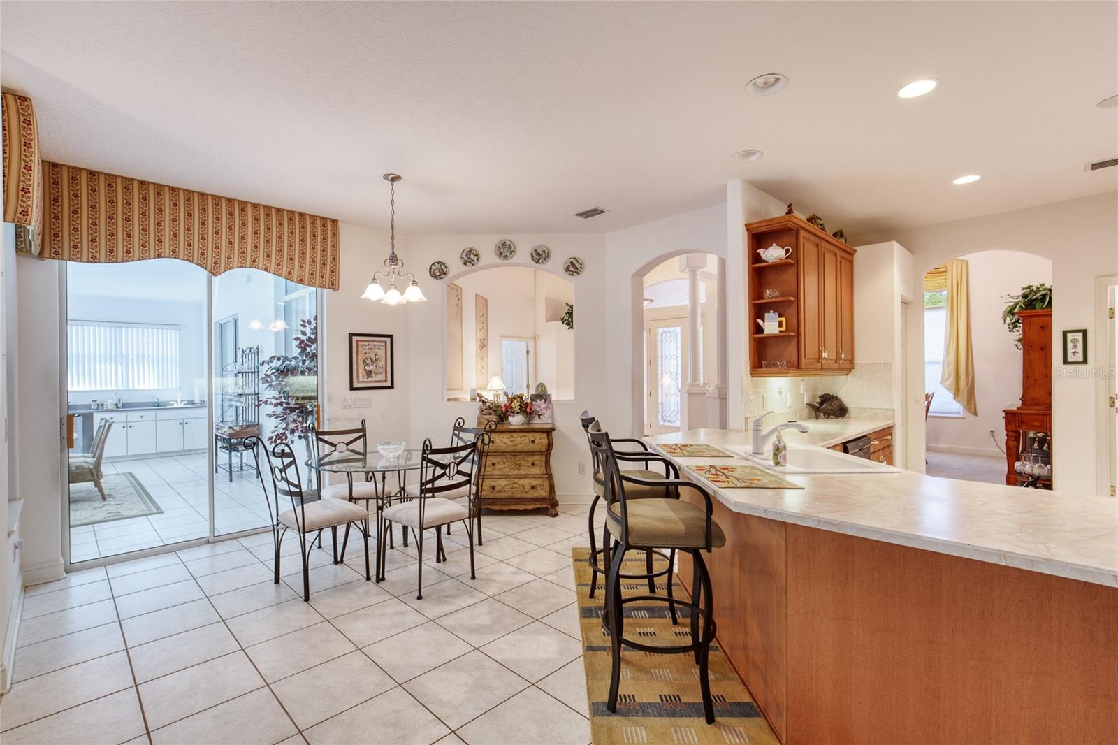 Image 20 of 69 For 2 Wellclif Place