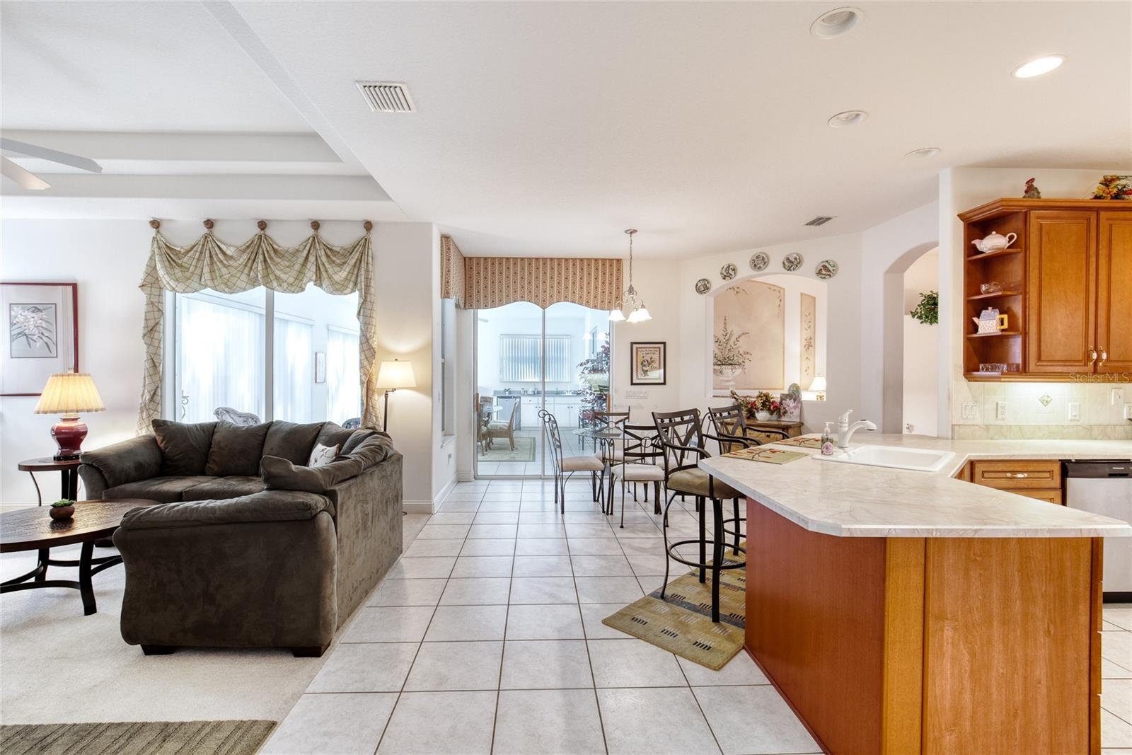 Image 26 of 69 For 2 Wellclif Place