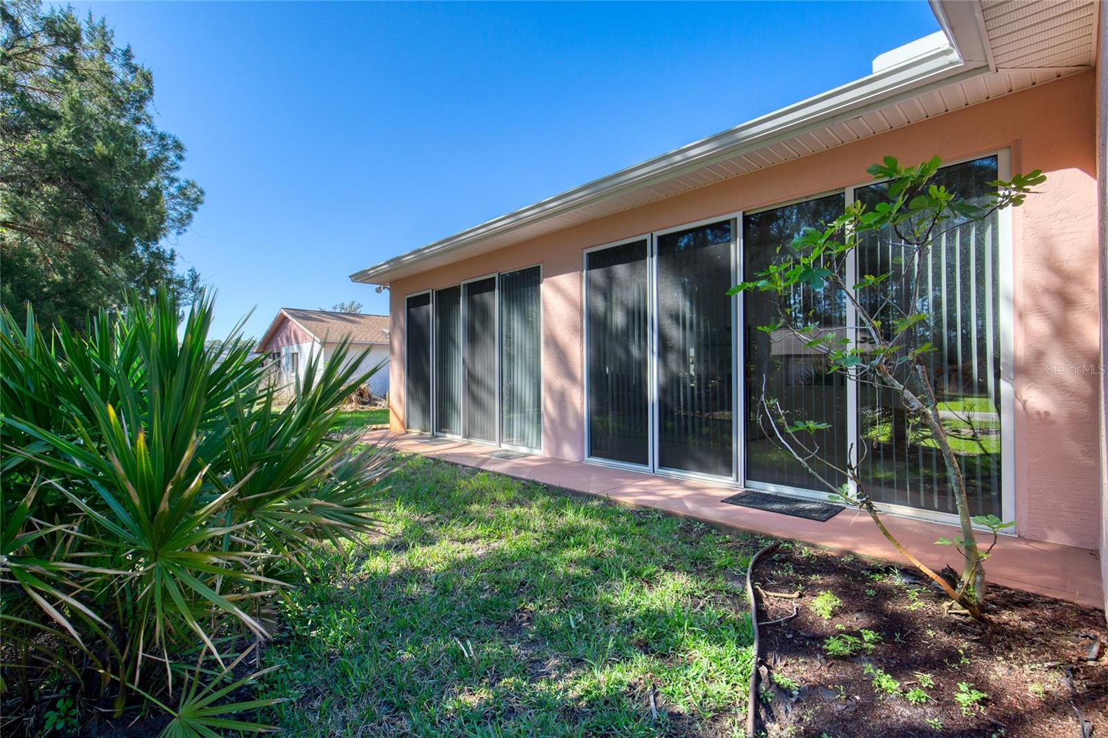 Image 58 of 69 For 2 Wellclif Place