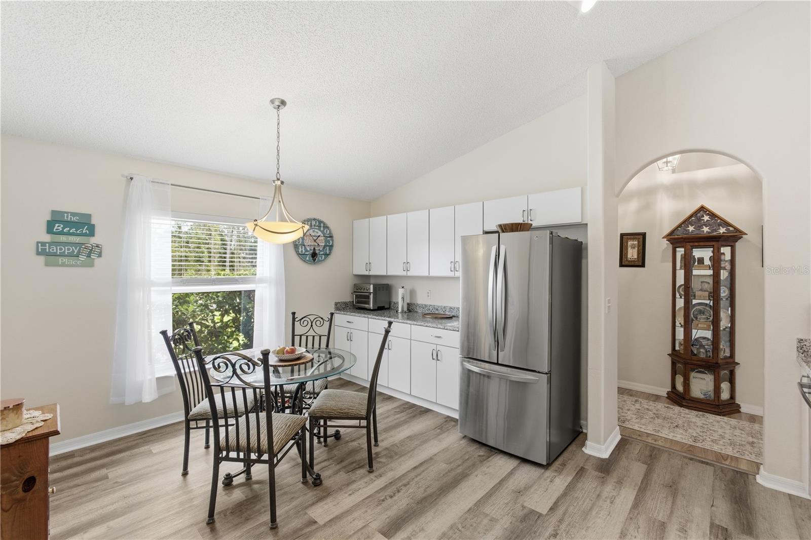 Image 9 of 27 For 14 Frenora Lane