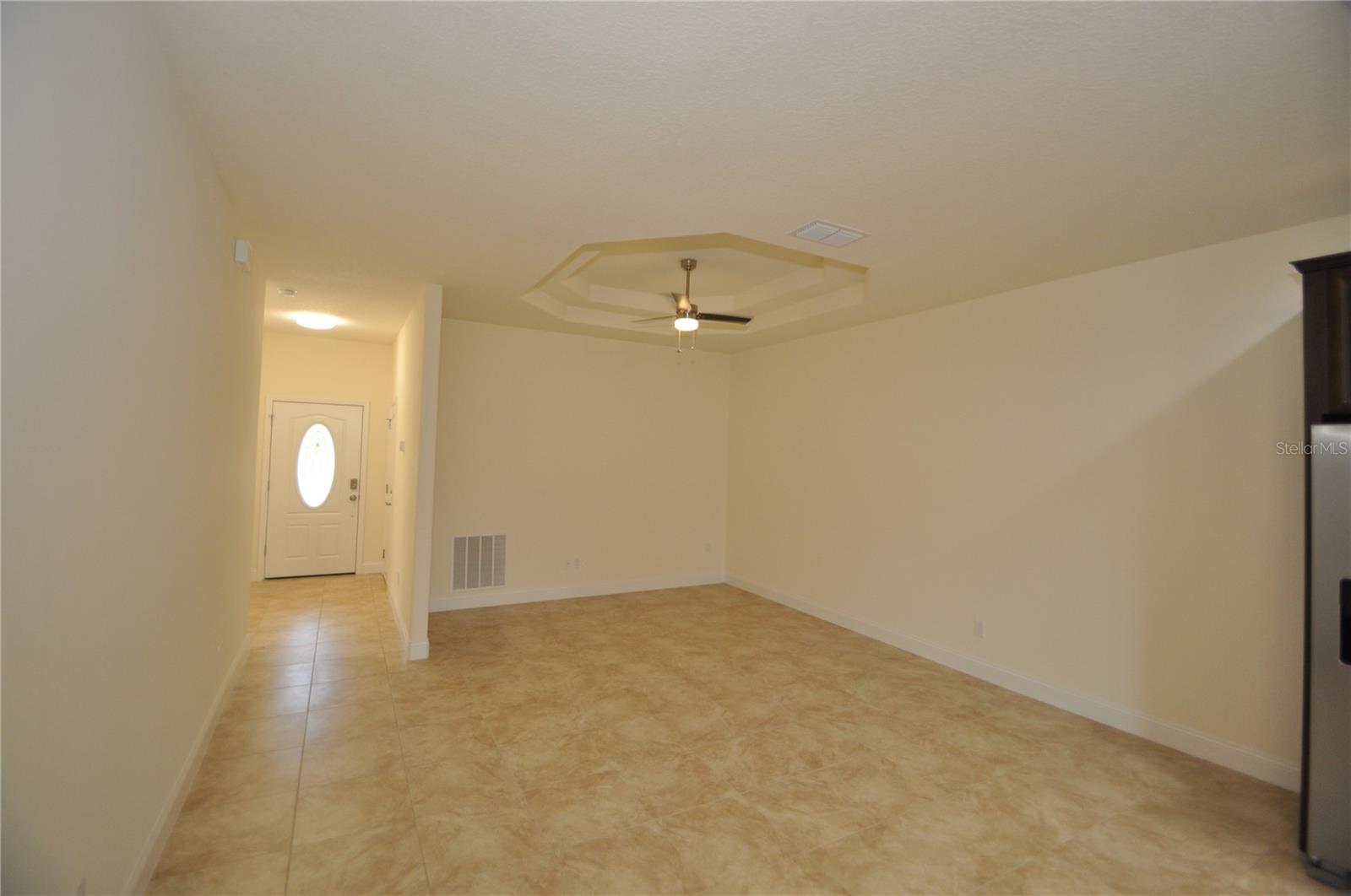 Image 6 of 30 For 17 Rainbow Lane B