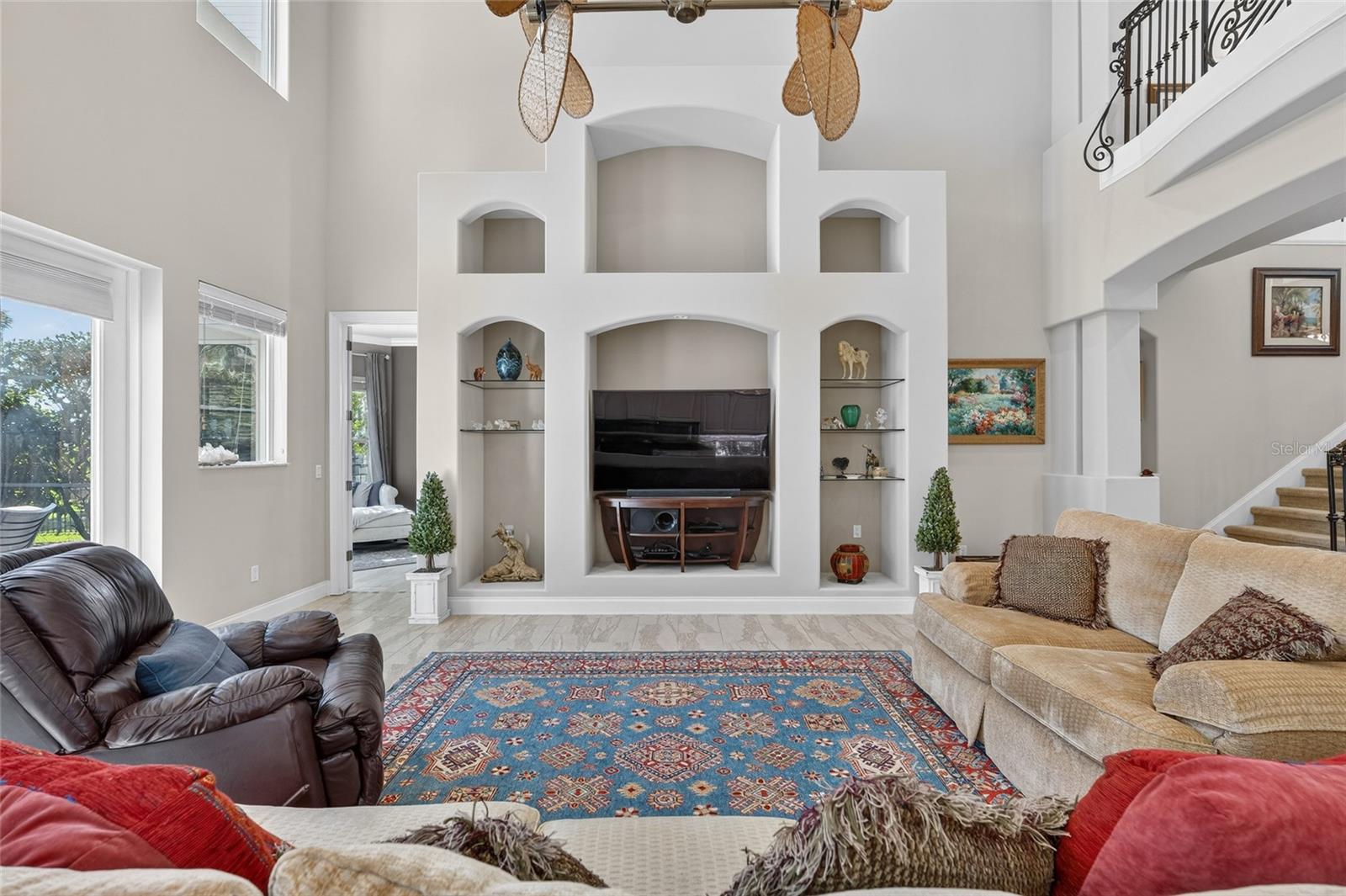 Image 19 of 84 For 83 Riverwalk Drive