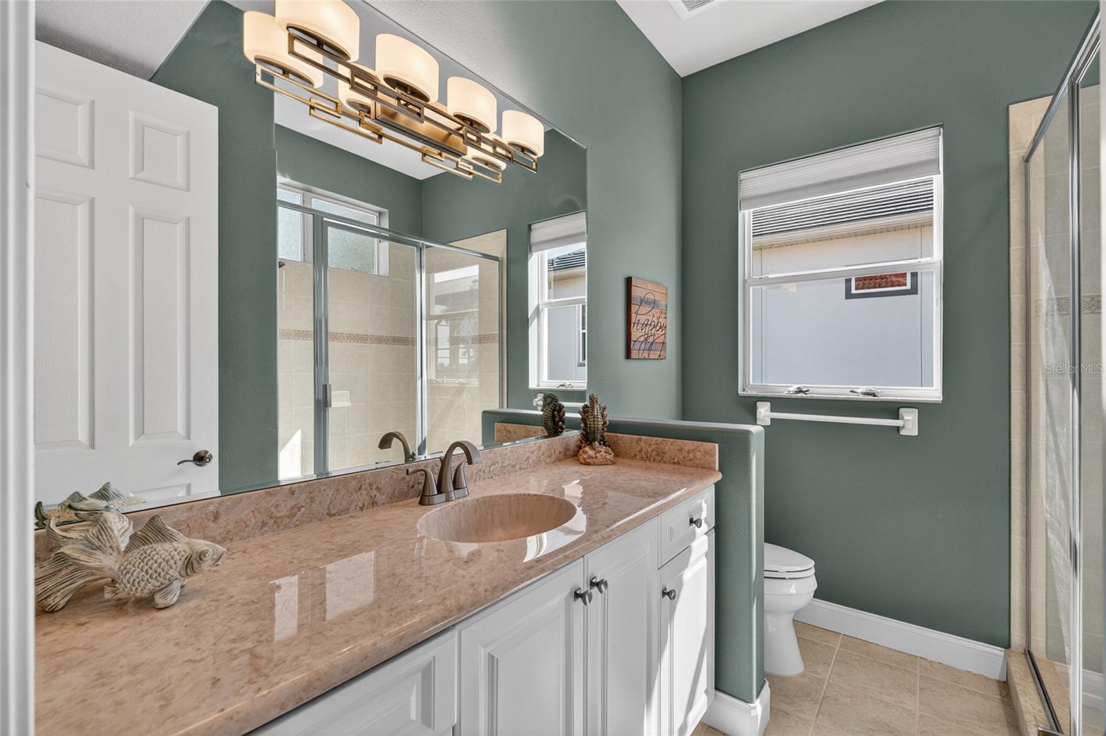 Image 36 of 84 For 83 Riverwalk Drive