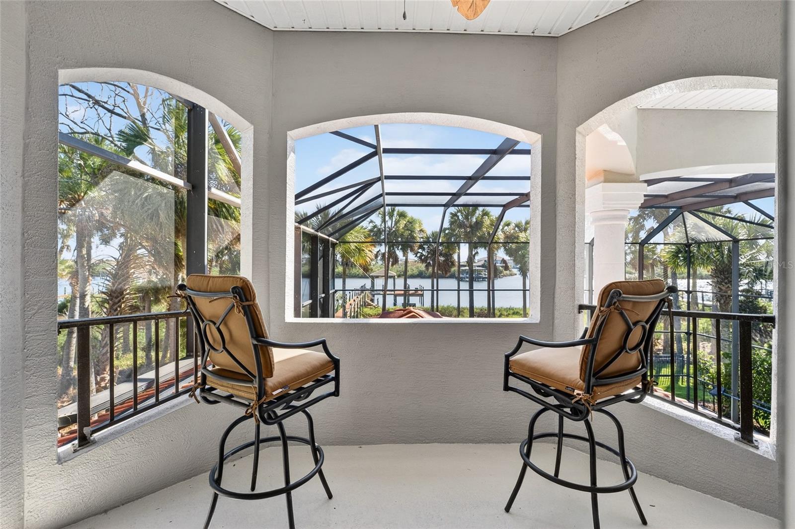 Image 39 of 84 For 83 Riverwalk Drive