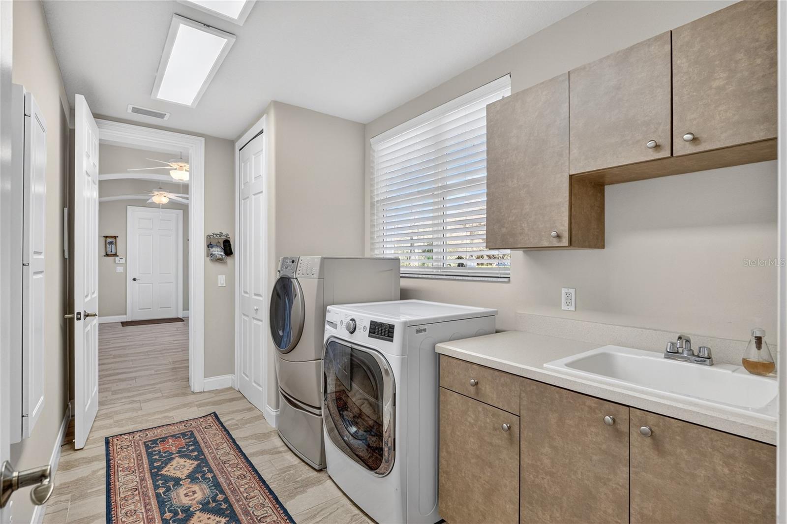 Image 46 of 84 For 83 Riverwalk Drive