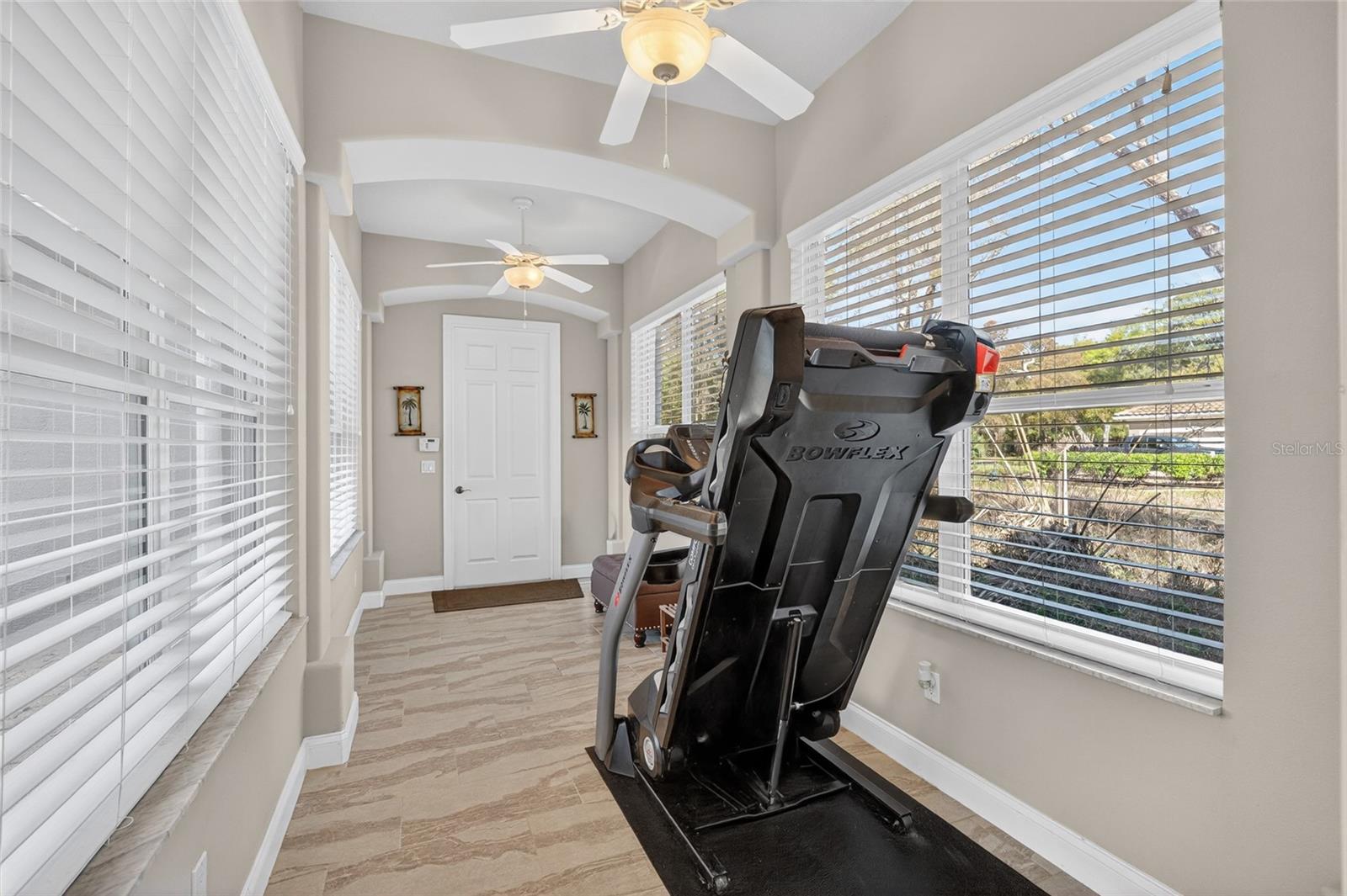 Image 47 of 84 For 83 Riverwalk Drive