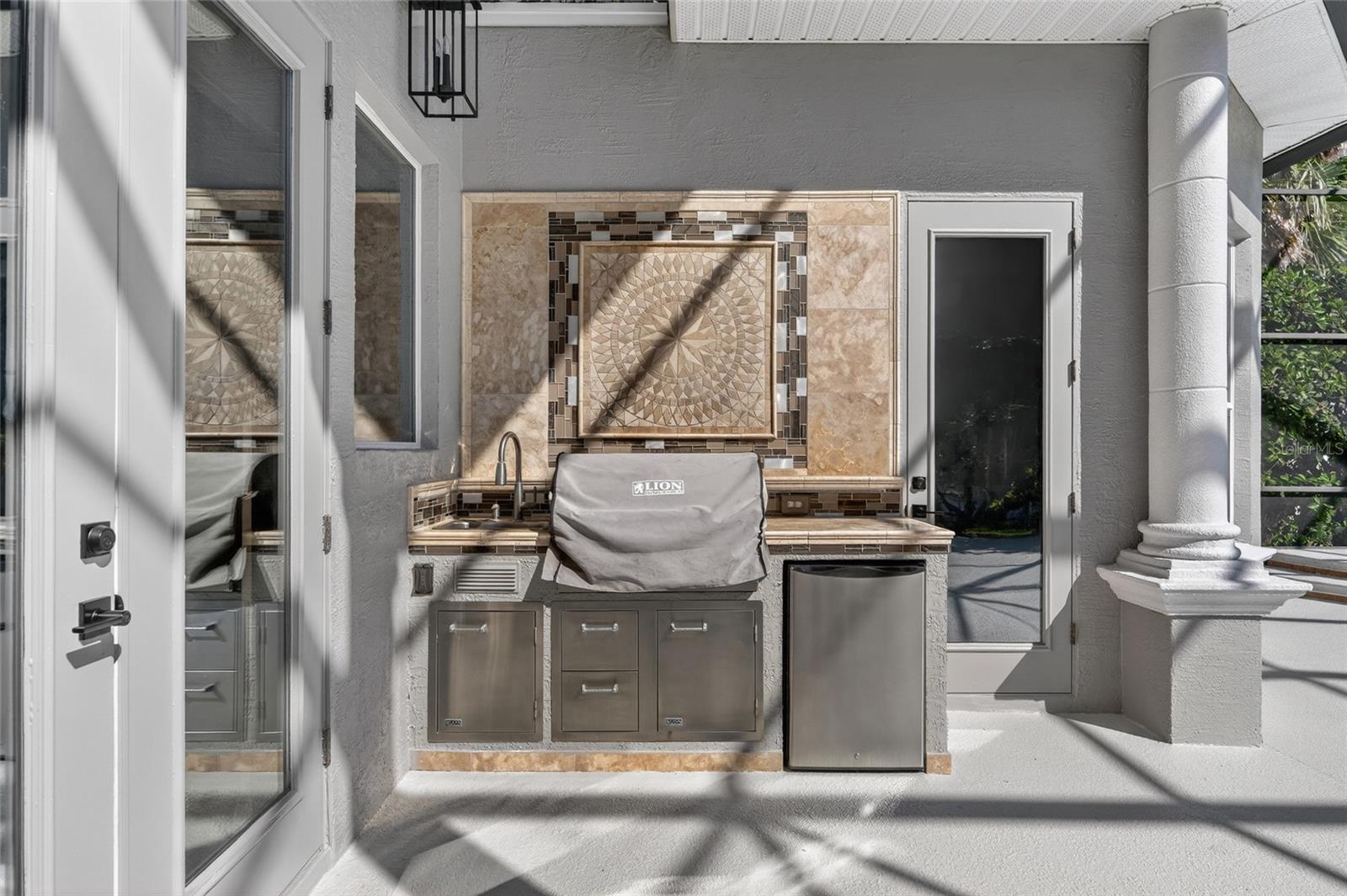 Image 50 of 84 For 83 Riverwalk Drive