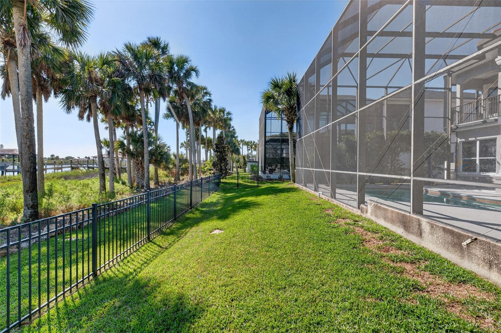 Image 55 of 84 For 83 Riverwalk Drive