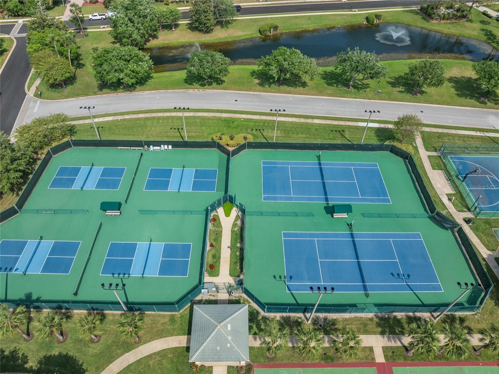 Image 76 of 84 For 83 Riverwalk Drive