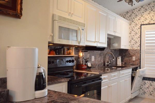 Image 6 of 20 For 50 Pebble Beach Circle