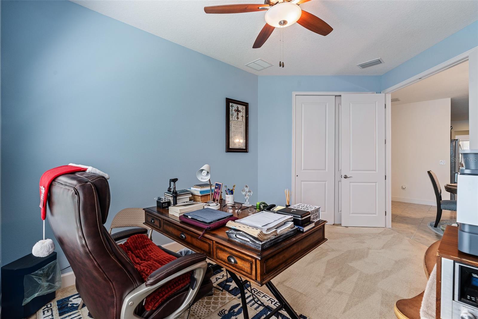 Image 23 of 57 For 685 Aldenham Lane