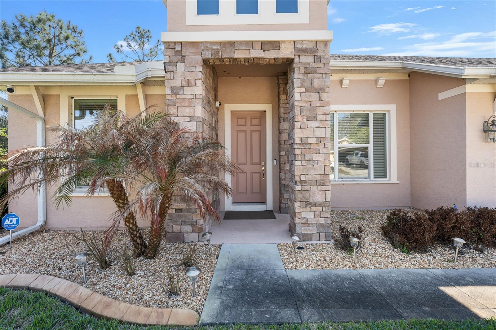 Image 3 of 57 For 685 Aldenham Lane