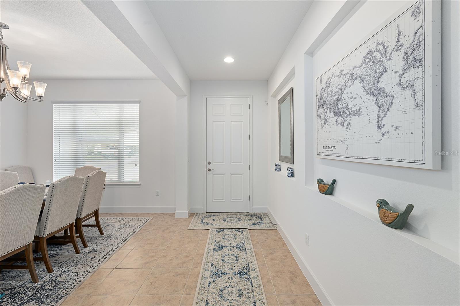 Image 4 of 57 For 685 Aldenham Lane