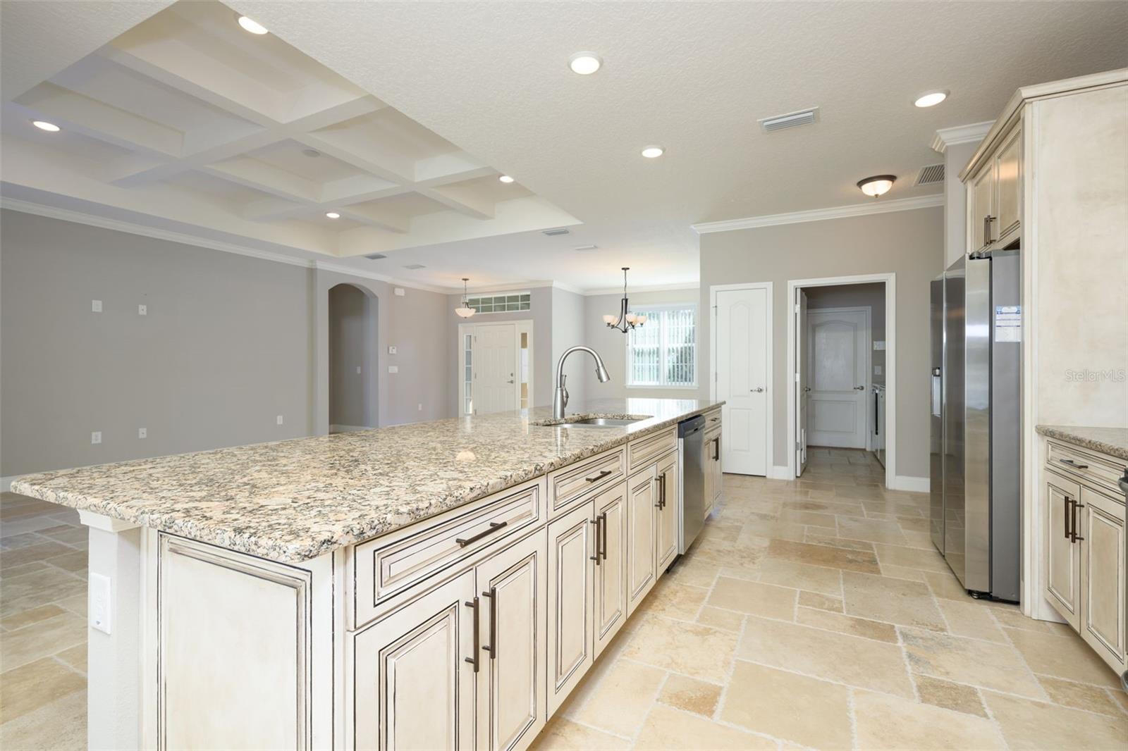 Image 10 of 51 For 3 Lake Charles Place