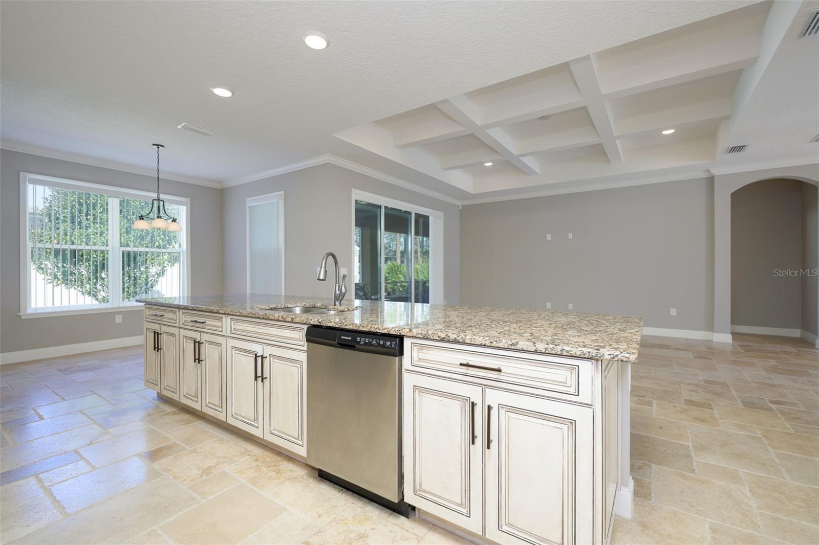 Image 12 of 51 For 3 Lake Charles Place