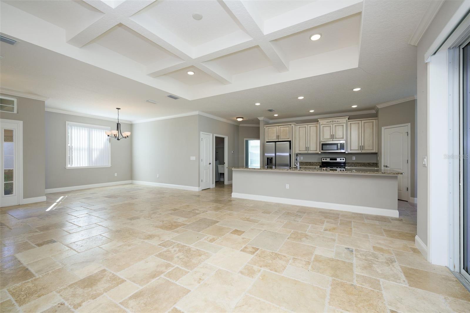 Image 17 of 51 For 3 Lake Charles Place