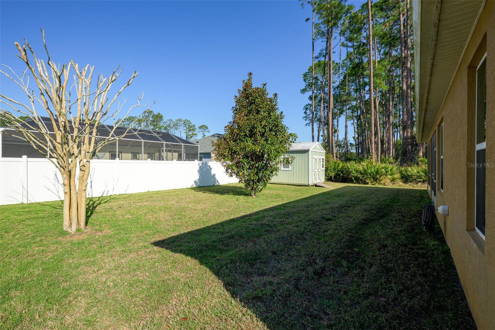 Image 39 of 51 For 3 Lake Charles Place