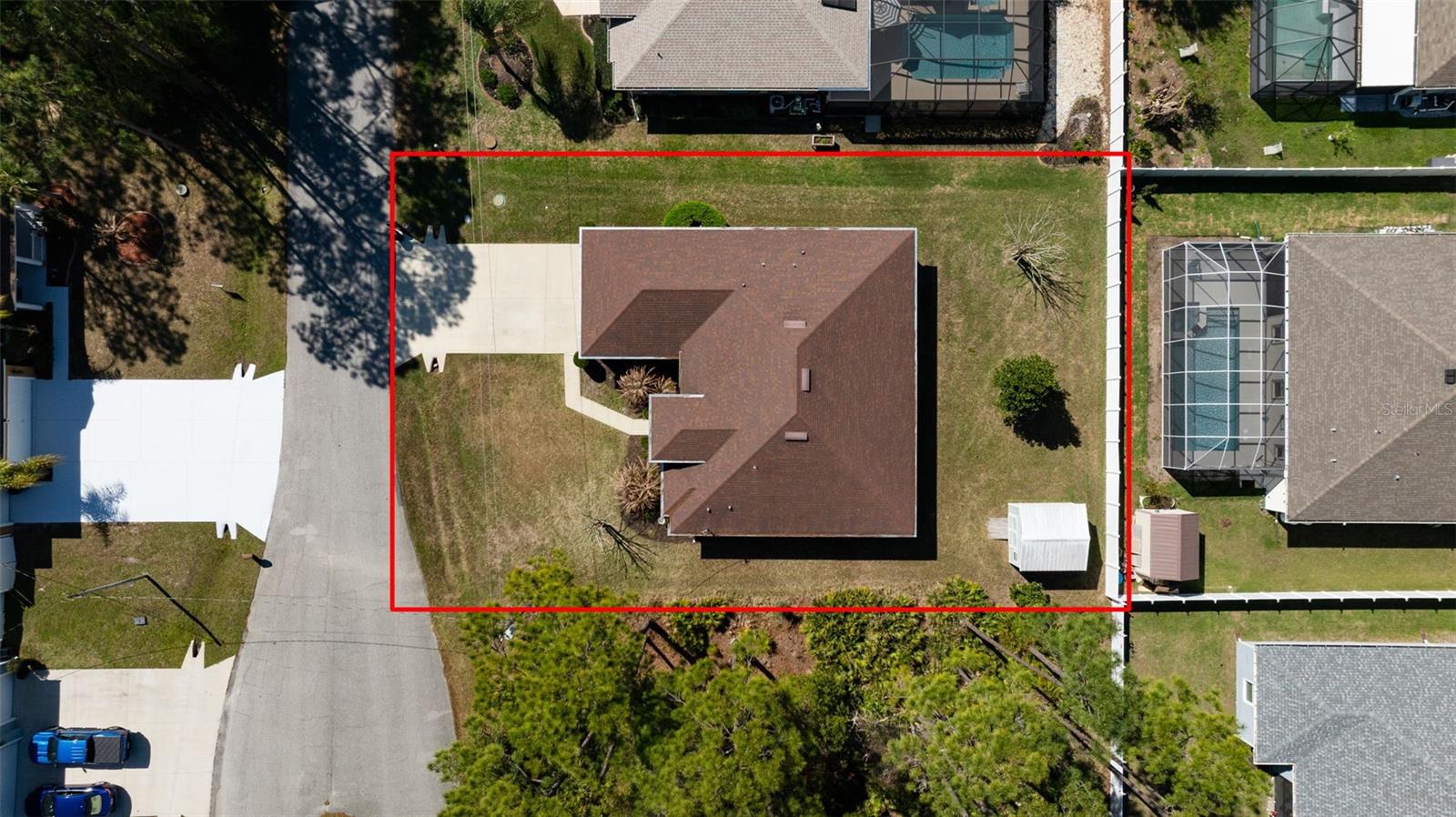 Image 47 of 51 For 3 Lake Charles Place